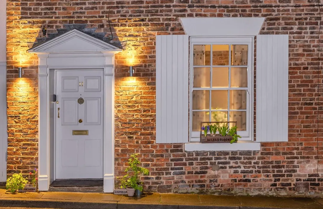 Cheshire Boutique Bathhouse-1